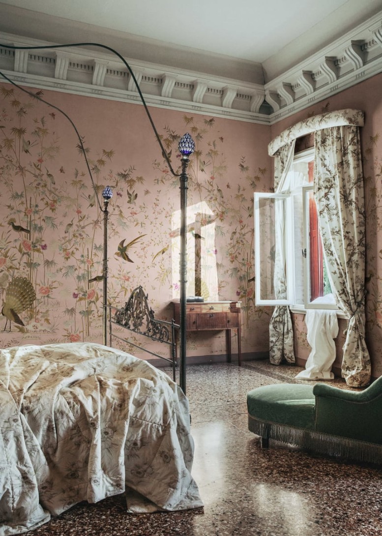 Sandberg S10417 Chinoiserie Garden Pink - mural orientalny ogród