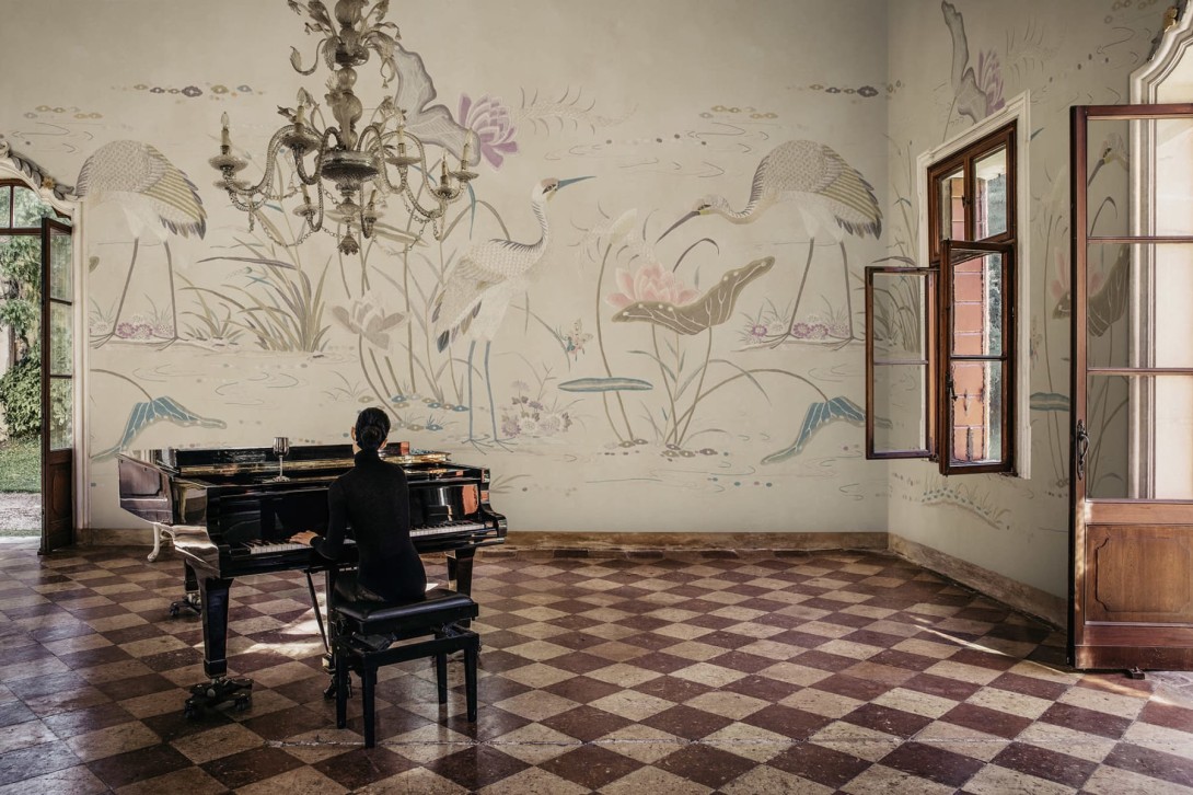 Sandberg S10418 Chinoiserie Garden Seabirds Sandstone - mural rajski ogród z wodnymi ptakami