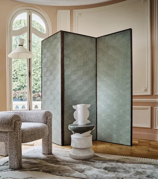 Casamance 71520666 Arcane Volutis Anthracite - tapeta art deco w geometryczne palmety w kolorze antracytowym