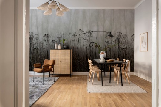Rebel Walls R18854 Mystic Shades Autumn Haze Black & White - mural w motyw łąki