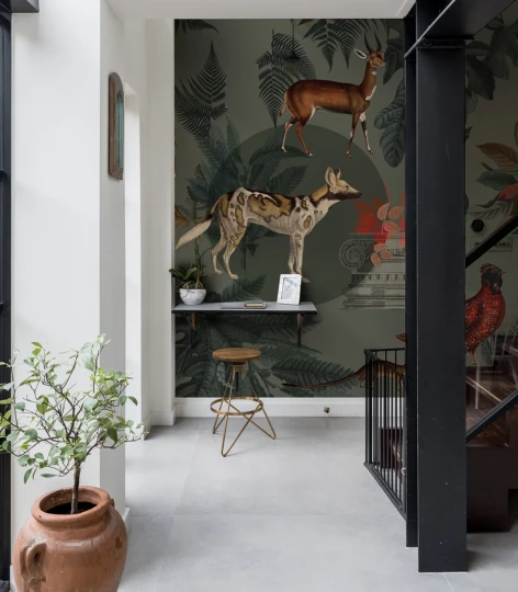 Wallcolors TAP-8053 Animals Kingdom Khaki - mural w roślinny motyw i zwierzęta