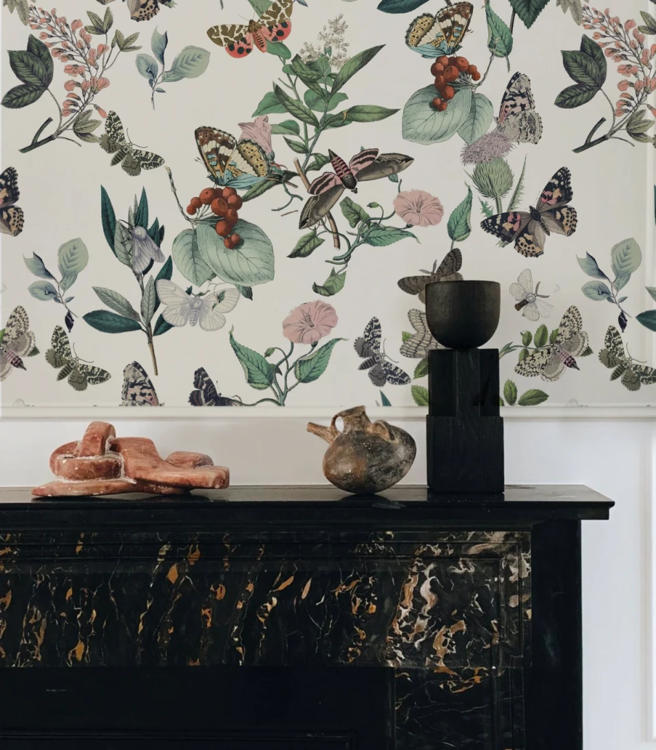 Wallcolors TAP-8890 Animals Kingdom Butterfly Rowan - mural w roślinny motyw i motyle