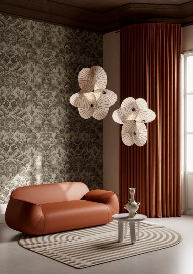 Arte MO5002 Moooi Wallcovering Green House Coccinella Bella Jacquard Black & Ivory - tapeta żakardowa w roślinne ornamenty i biedronki