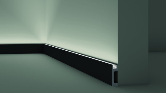 Listwa przypodłogowa NMC Wallstyl IL10 Black Czarna