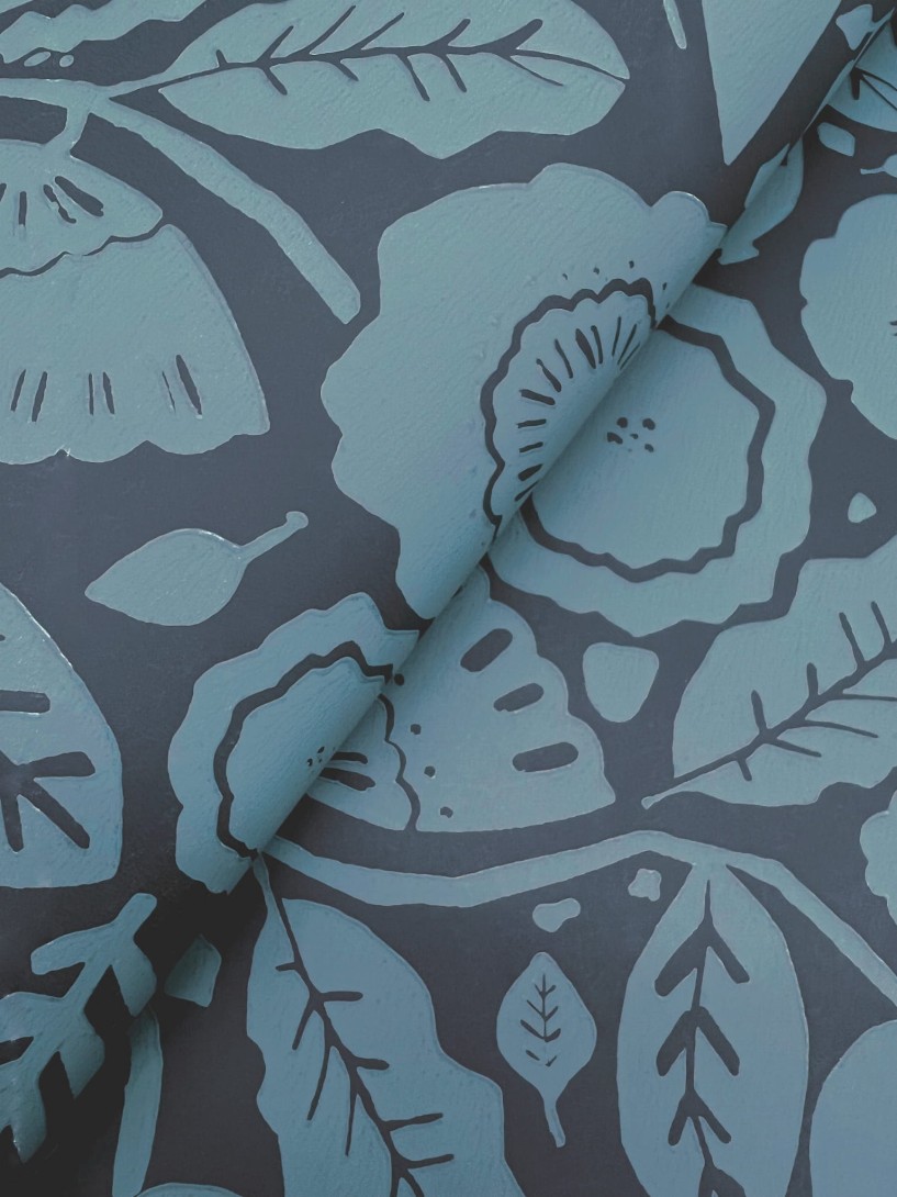 York LM5396 Lemieux Et Cie Signature Camille Blossom Indigo - tapeta w minimalistyczne liście