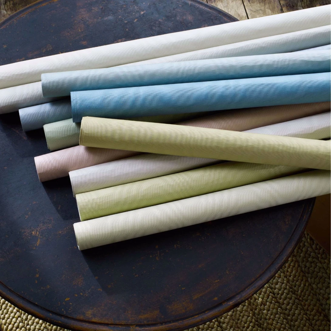 Zoffany 313070 Moiré Platinum - tapeta bawełniana imitująca tkaninę mora