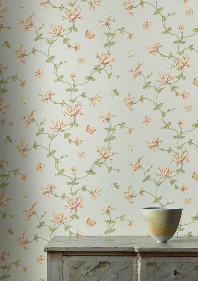 Colefax and Fowler W7002-01 Jardine Florals W/P Honeysuckle Aqua- tapeta w stylizowane gałązki i kwiaty