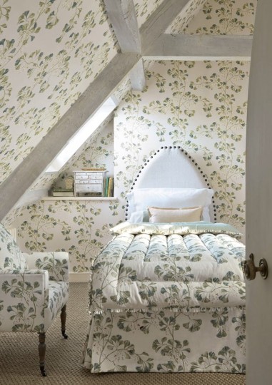Colefax and Fowler W7004-01 Jardine Florals W/P Greenacre Forest Green - tapeta w liście miłorzębu
