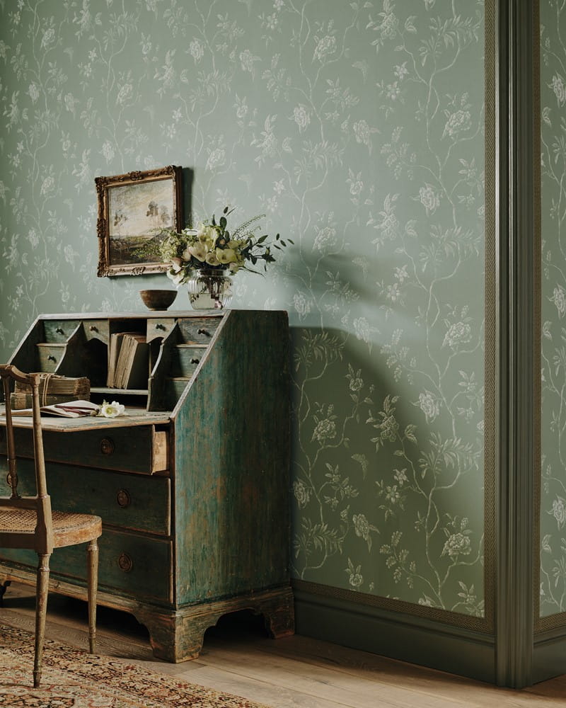 Colefax and Fowler 07128/05 Ashdown Delancey Silver - tapeta w motyw roślinny w stylu chinoiserie