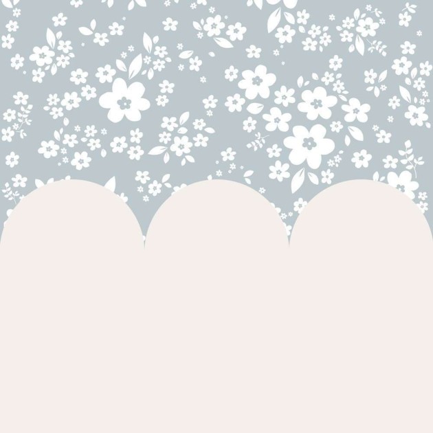 Dekornik DEKO.TAP.445 Lace meadow blue and milky - tapeta łąka kwiatów z jednokolorową lamperią