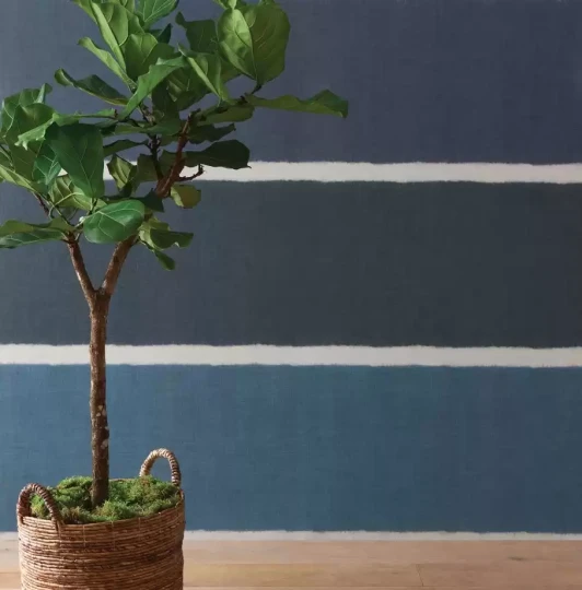 Osborne & Little W7554-02 Kanoko - tapeta w paski o teksturze lnu