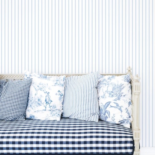 Galerie G67564 Smart Stripes 3 - tapeta w cienkie paski