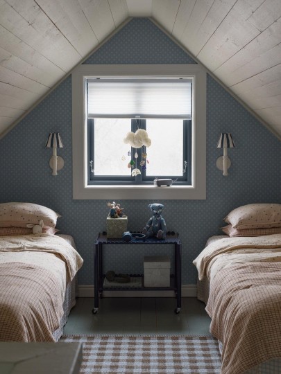 Boras Tapeter 5808 Nordic Folk Skogsstjarna - tapeta w kwiaty leśnej gwiazdy