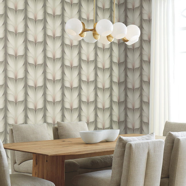 York EV3952 Candice Olson Casual Elegance Lotus Light Stripe Taupe/Blush - tapeta w stylizowane kwiaty lotosu