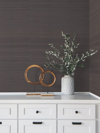 York GV0274 Ronald Redding Grasscloth & Natural Resource Modern Abaca Natural on Black - tapeta z liści abacki w delikatne paski