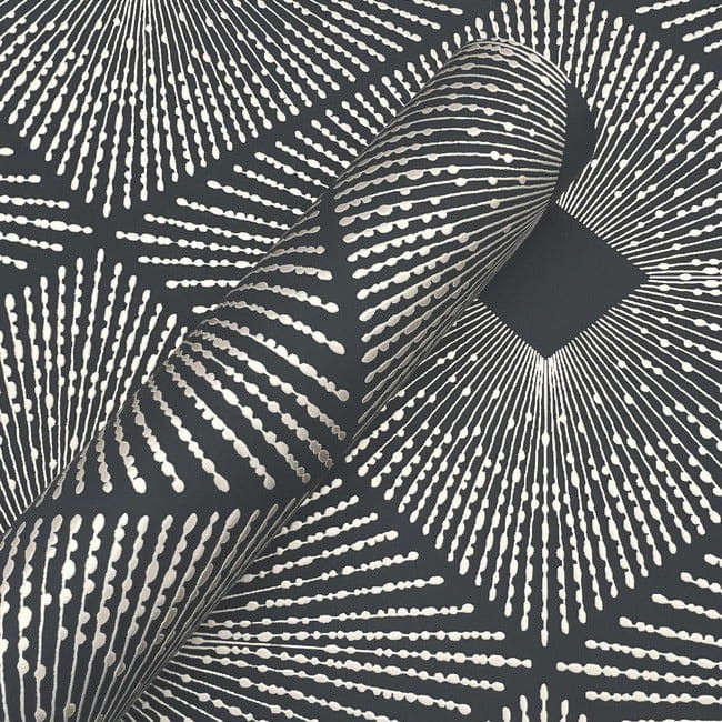 York NW3593 Antonina Vella Modern Metals Second Edition Harlowe Black/Gold NW3593 - tapeta w geometryczny motyw z metalicznymi akcentami