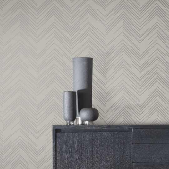 York MD7227 Antonina Vella Modern Metals Second Edition Polished Chevron Taupe/Silver - tapeta w motyw jodełki