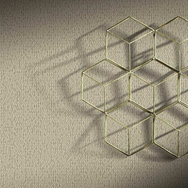 York Y6231101 Antonina Vella Natural Opalescence Stretched Hexagons Cream - tapeta strukturalna