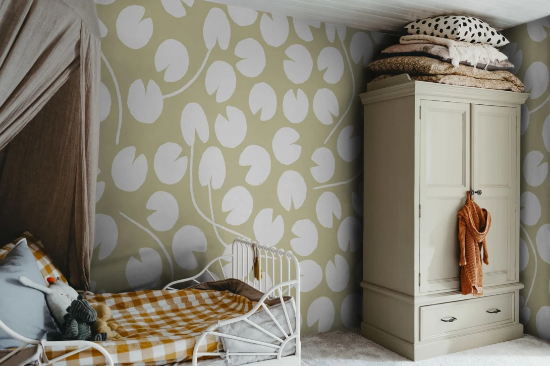 Rebel Walls R20631 Fine Little Day Water Lilies Yellow - mural w lilie wodne