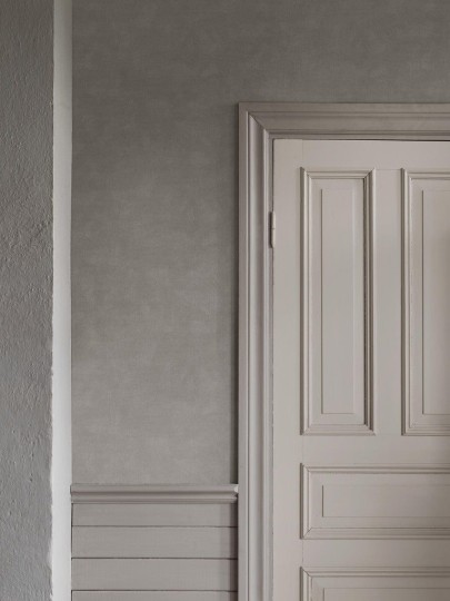Boras Tapeter 5054 Shades Quartzite - szara tapeta z pociągnięciami pędzla