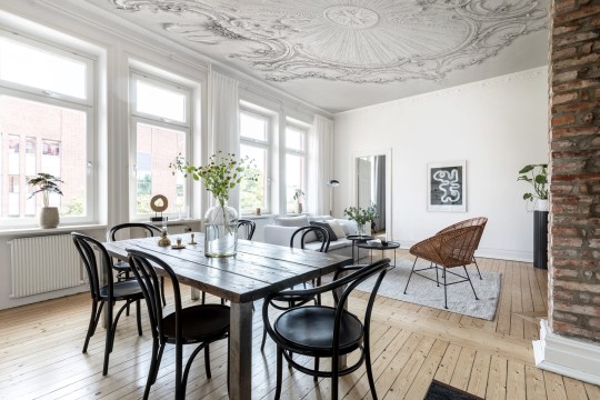 Rebel Walls R15484 Web Selection Stucco Gloria Ceiling - mural sufitowy w sztukaterie