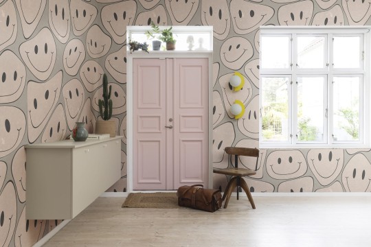 Rebel Walls R19376 Pops Happy Rebel Soft Pink - mural w uśmiechnięte twarze