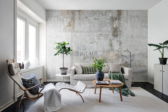 Rebel Walls R19343 Pops No Parking - mural imitujący betonową ścianę z napisem