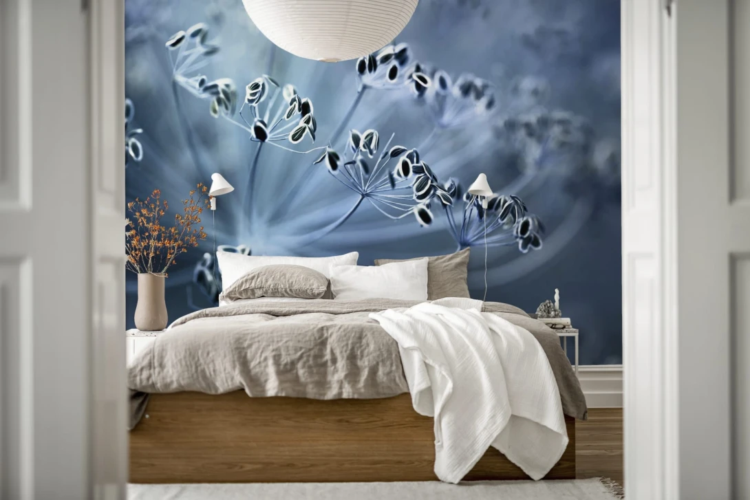 Rebel Walls R19185 Pops Blue Crown Dill - mural w kwiaty w powiększeniu