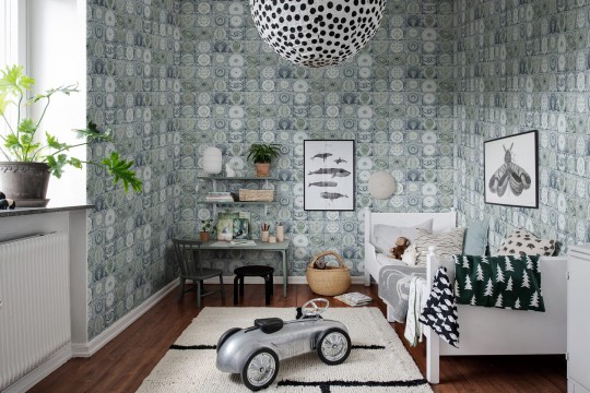 Rebel Walls R18577 Pops Tiny Solar System Milky Way - tapeta w rysunki układu słonecznego