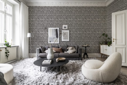 Rebel Walls R18513 Pops Bricks Stone - tapeta imitująca ceglaną ścianę