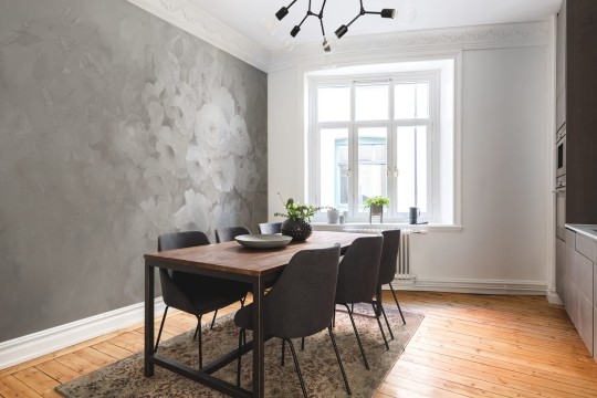 Rebel Walls R17073 Well-Being Harmony Gray - mural w kwiaty