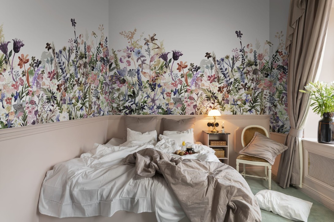 Rebel Walls R14532 Rebel Favorites May Meadow Pastel - mural w polne kwiaty