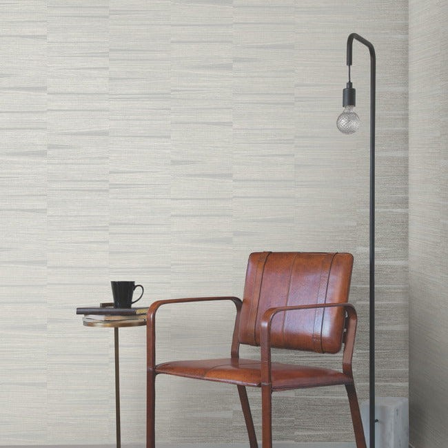 York OI0664 New Origins Natural Line Stripe Gray - tapeta strukturalna w metaliczne linie