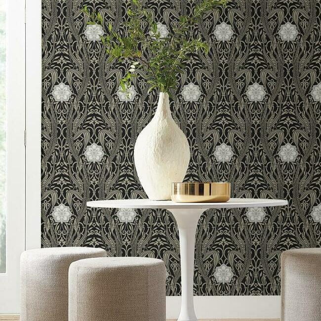 York DM4995 Damask Resource Library Gatsby Damask Black - tapeta w stylizowane rośliny