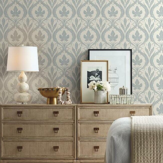 York DM4922 Damask Resource Library Adirondack Damask Smokey Blue/Beige - tapeta w stylizowane liście klonu