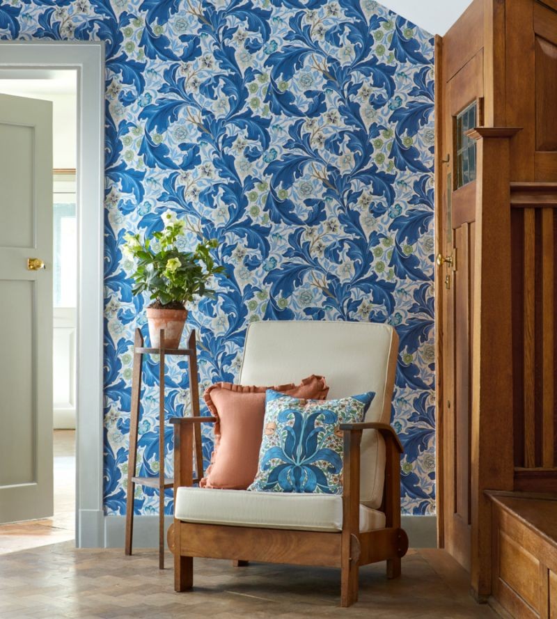 Morris & Co. 217335 Bedford Park Leicester Paradise Blue - tapeta roślinna