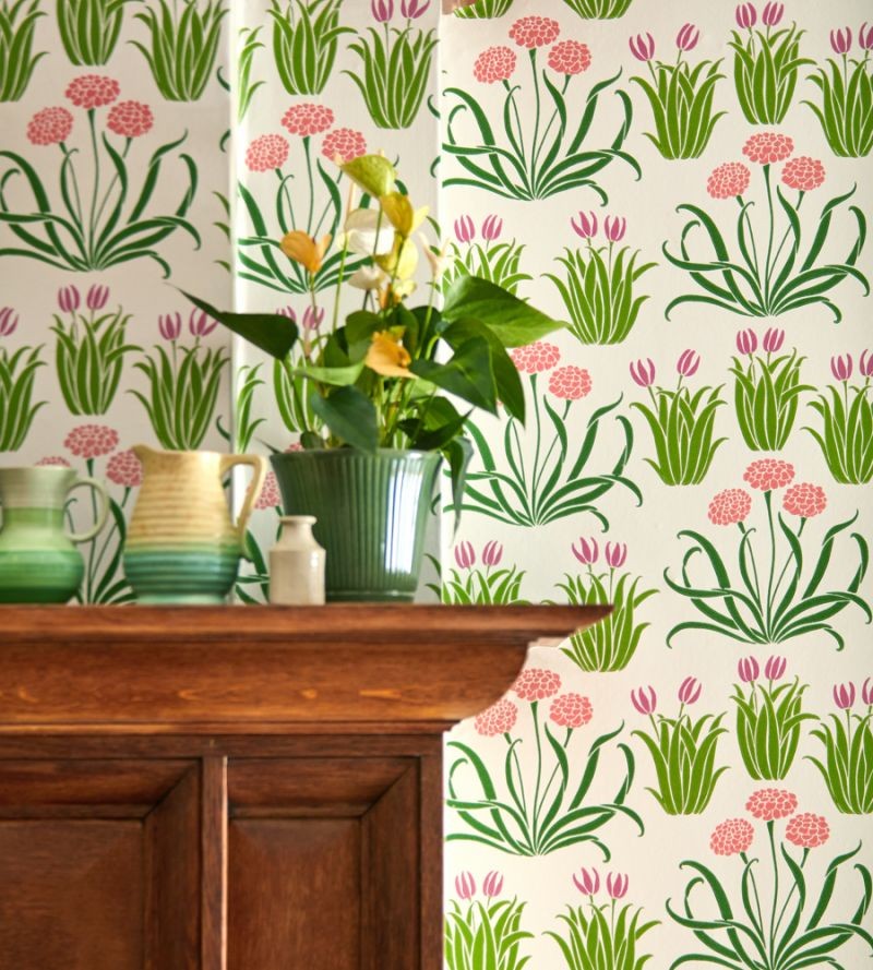 Morris & Co. 217342 Bedford Park Glade Tulip Fields - tapeta w kwiatki