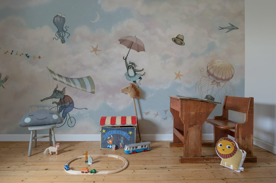 Rebel Walls R20590 Family Fun In the Clouds Pink - mural dziecięcy w niebo i zwierzęta