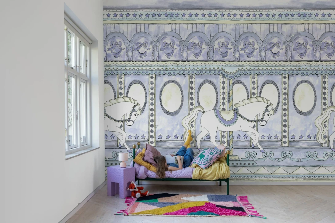 Rebel Walls R20592 Family Fun Merry Go Around Lilac - mural dziecięcy w motyw karuzeli