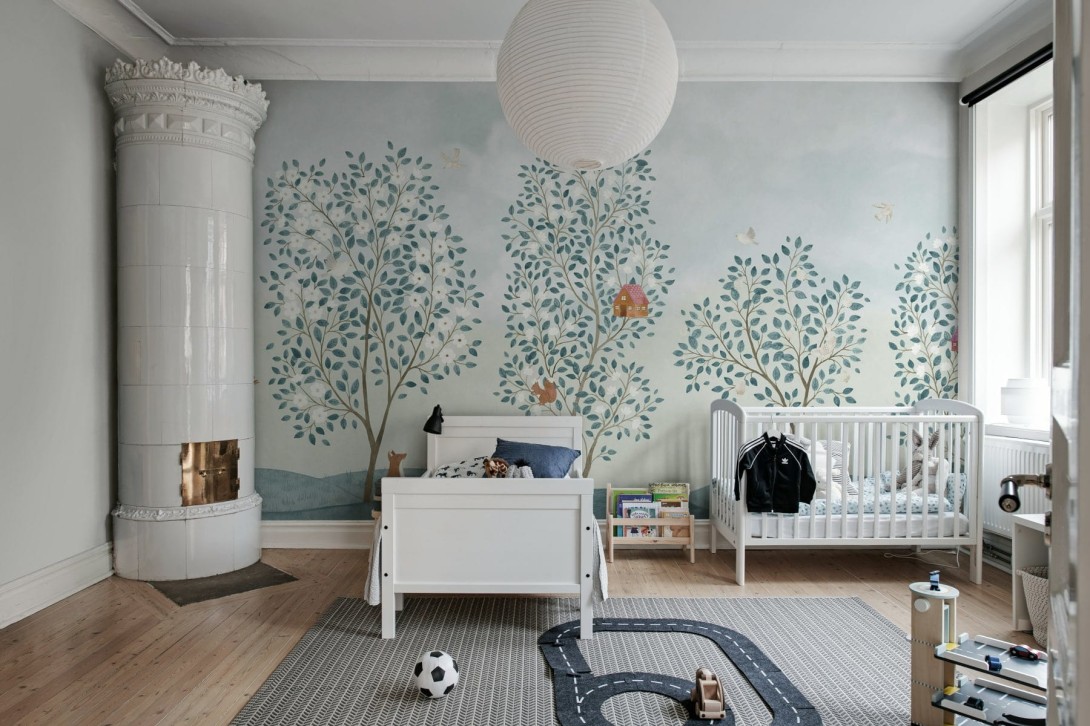 Rebel Walls R20581 Family Fun Happy Haven Light Blue - mural dziecięcy w drzewa