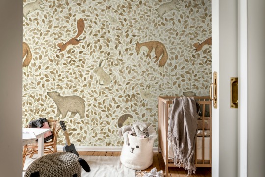 Rebel Walls R19966 Family Fun Lullaby Beige - mural dziecięcy w leśne zwierzątka
