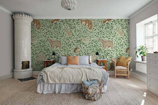 Rebel Walls R19967 Family Fun Lullaby Green - mural dziecięcy w leśne zwierzątka