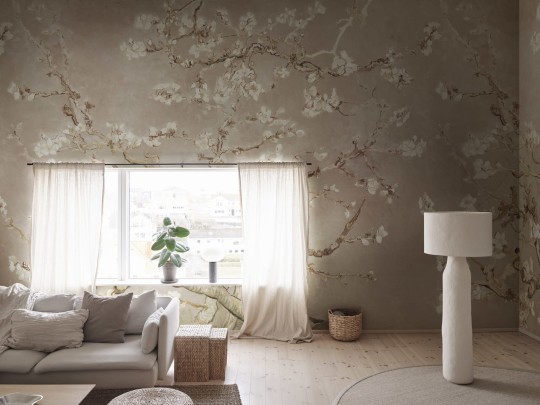 Rebel Walls R20561 First Rebels Almond Blossom Beige - mural w obraz Kwitnący Migdałowiec Vincenta van Gogha