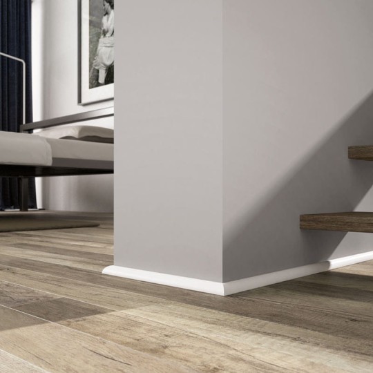 Listwa podłogowa Creativa LMDF-10 laminowana biała półmat