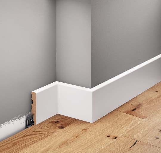 Listwa podłogowa Creativa LMDF-04M lakierowana biała półmat