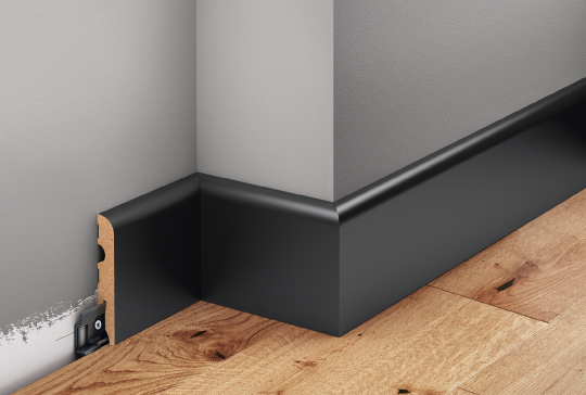 Listwa podłogowa Creativa LMDF-03MC lakierowana czarna półmat