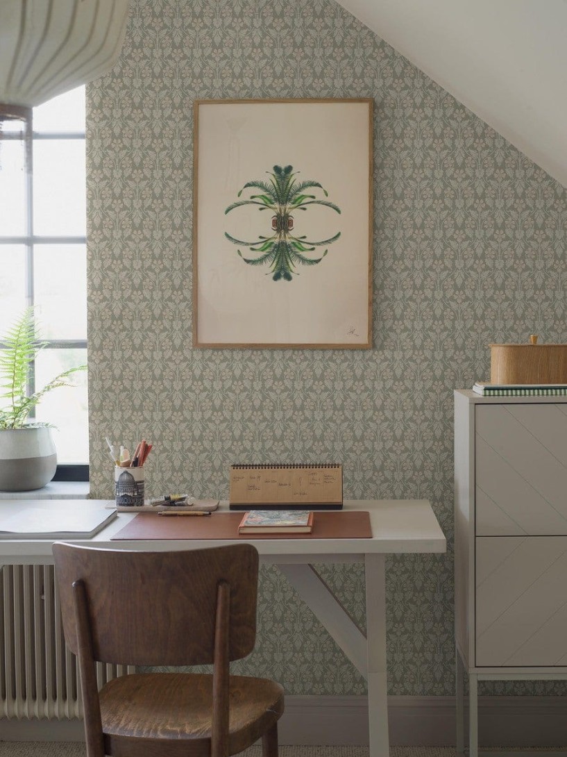 Boras Tapeter 4586 Icons Nora Green - tapeta w kwiaty w angielskim stylu