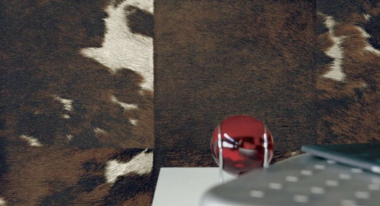 Elitis VP 629 02 Sauvages Veracruz - tapeta strukturalna imitująca zwierzęcy print