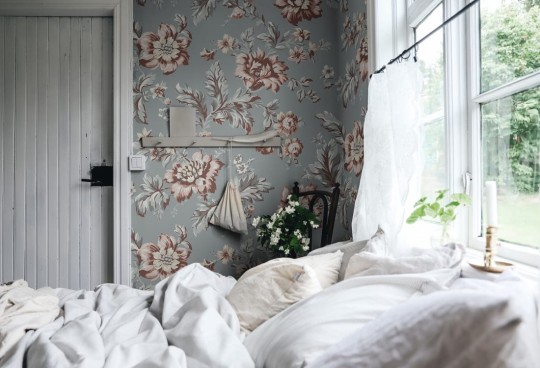 Sandberg 649-26 Special Edition Kajsa Sky Blue - mural w piwonie i róże