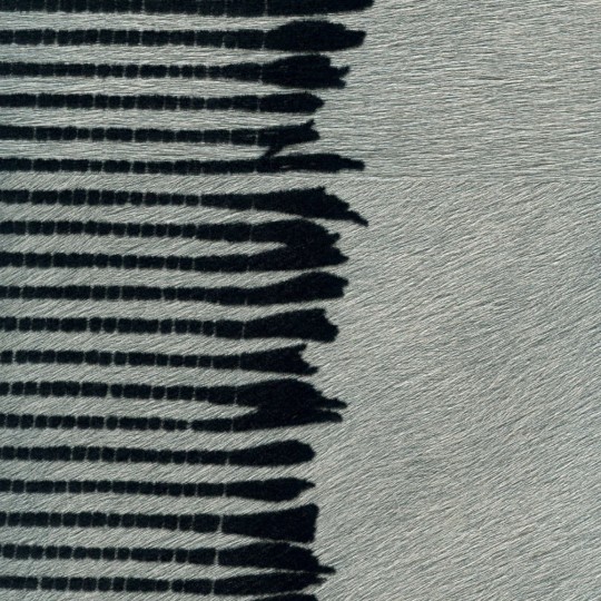 Elitis VP 658 28 Mémoires Parure - tapeta w fale o strukturze futra